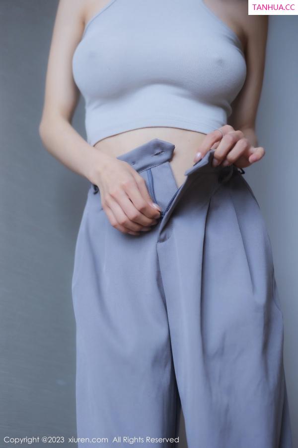   [XiuRen]高清写真图 2023.04.11 No.6552 lingyu69 丰腴美腿第7张图片
